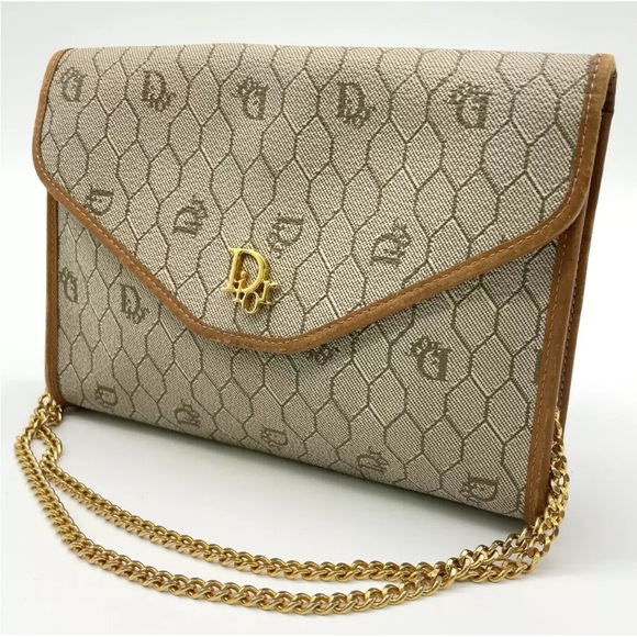Dior Handbags - Christian Dior Beige Honeycomb Chain Shoulder Bag With Box